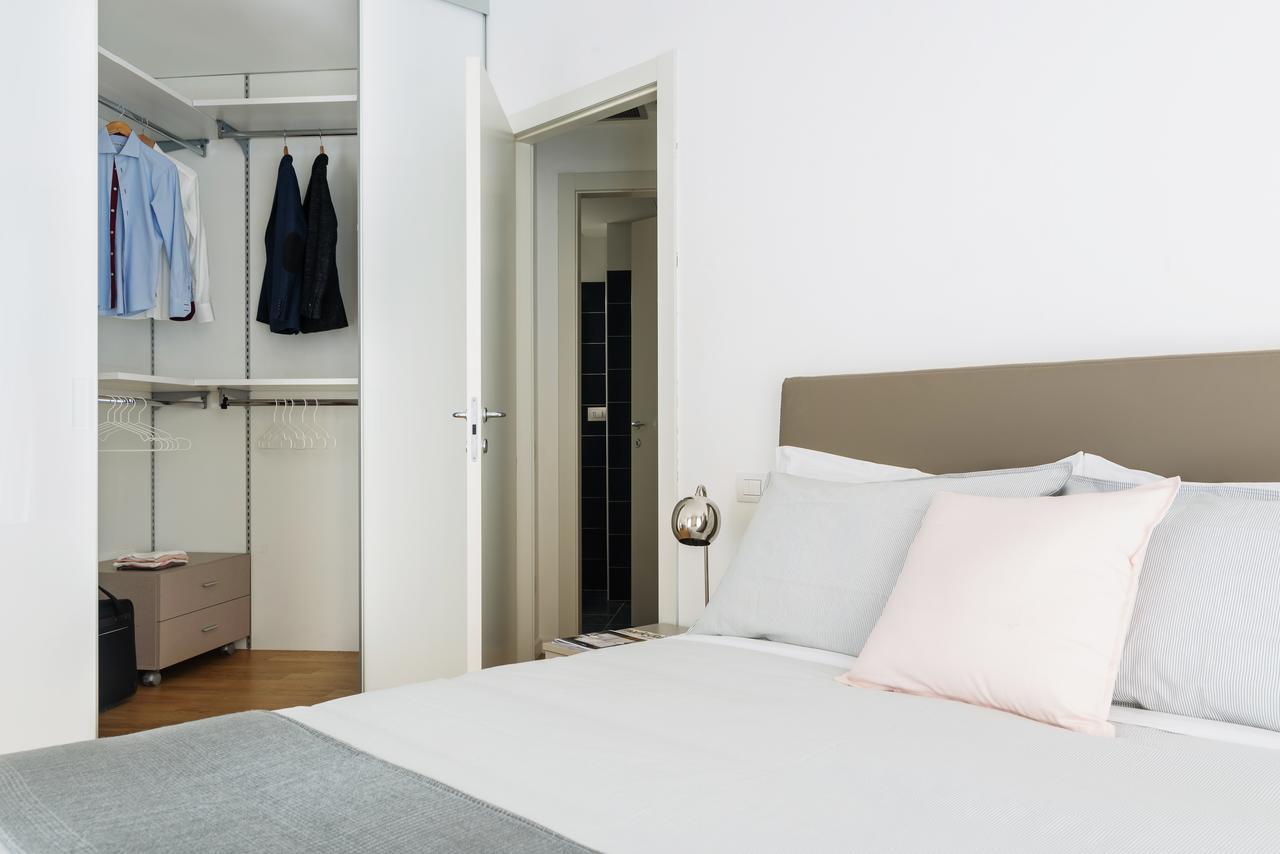 Joivy Sunny 1-Bed Flat With Balcony Apartment Milan Exterior photo